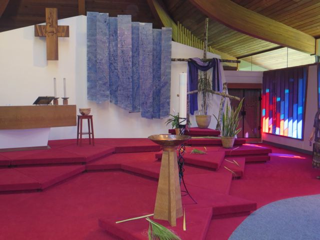 Lenten Art - The Road to the Cross > St. Mark Lutheran Church